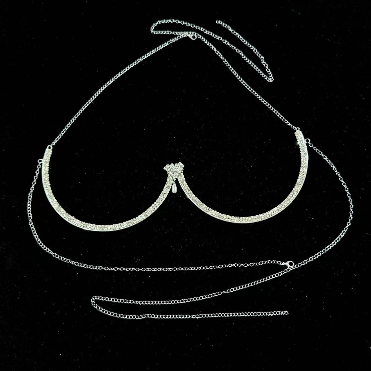 Colar de Sutiã em Forma de Cor - Body Jewelry Necklace avaliação e preço